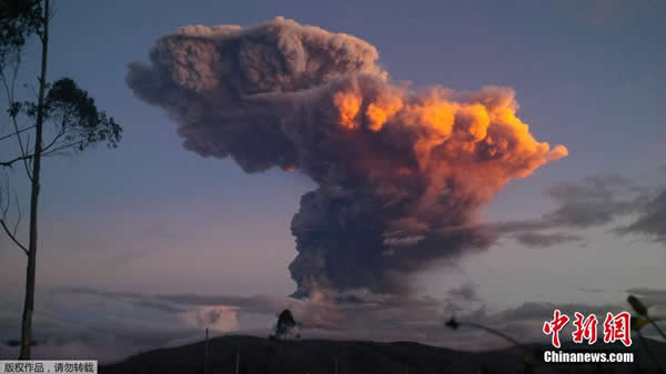 ��϶���в�ͨ�����߻�ɽ���10ǧ�׸ߵ�����