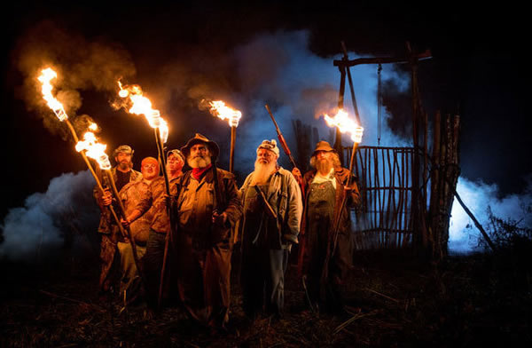 美国“阿巴拉阡神秘事件调查员”组织要活捉“天鹅人”