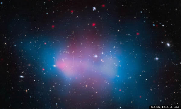 ӡϵŵıΪACT-CL J0102-4915ٸϵݹ̫Զ¹۲ŵ3ǧڿ̫൱ԼΪ