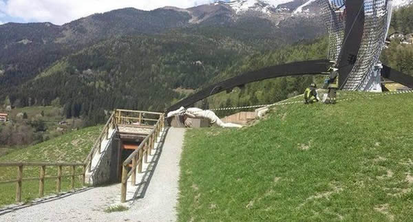 ������ѹʽ���ʮ�ּܵ���ѹ��һ����