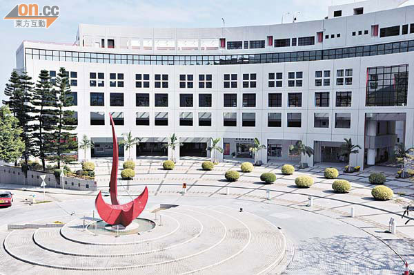 ��ۿƼ���ѧ���е�4