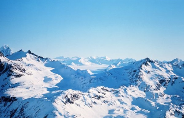 南极洲最高的火山Sidley地底48公里发现有活跃的火山运动