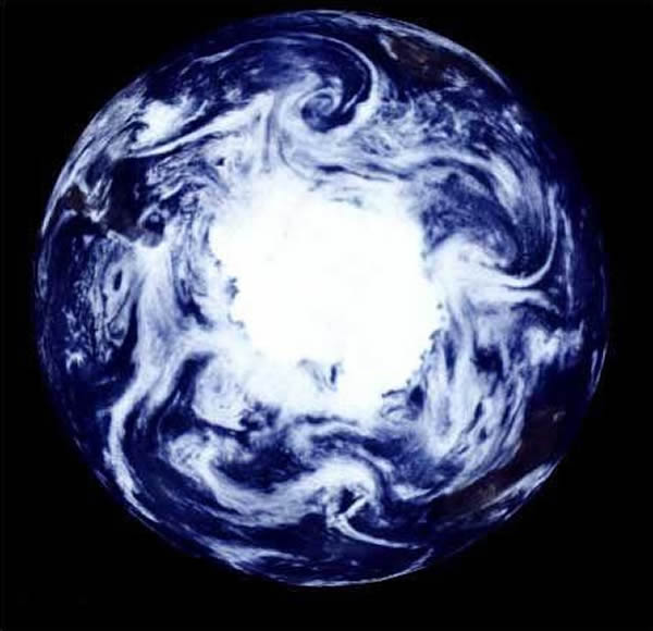 南极冰雪消融使地球出现隆起甚至改变地球自转