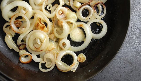 ר��ָ���Ƥ�ں���Ӫ���н�Ѫѹ֮Ч