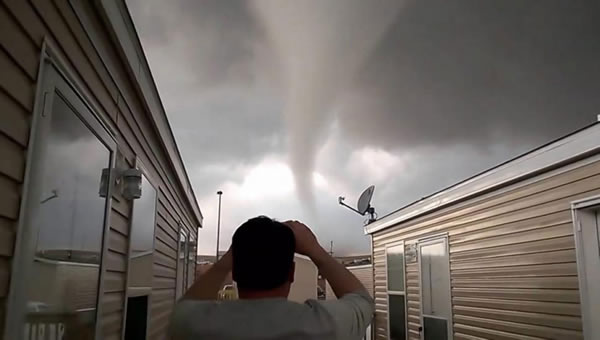 �������ӽ�����ץ��������ӽ��ϳ����ݾ�����Ƶ