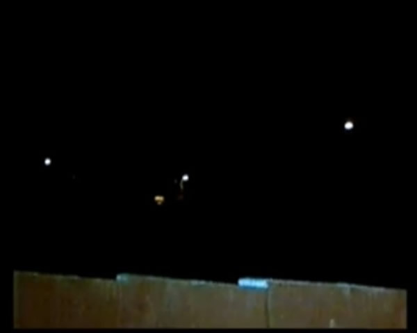 Ӣ���׵������ĵ�����UFO����������