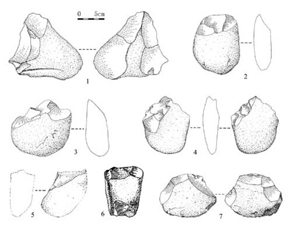 图1 高岭坡旧石器遗址的部分石核和砍砸器 (侯亚梅供图)