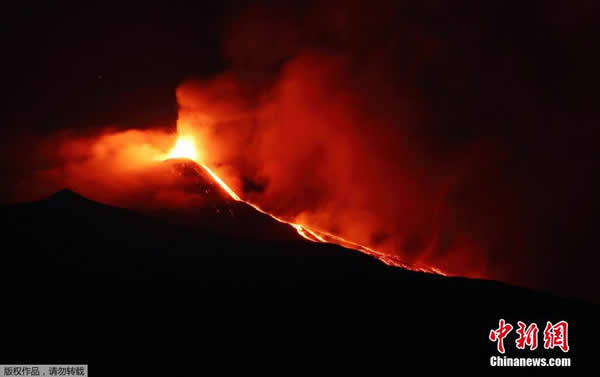 ����ʱ��6��15������������ﵺ�����ɻ�ɽ�ٴ��緢