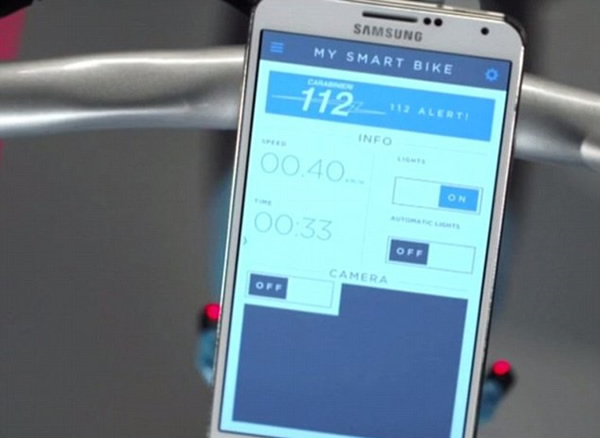 单车能放置智能手机,追踪行驶距离及速度。