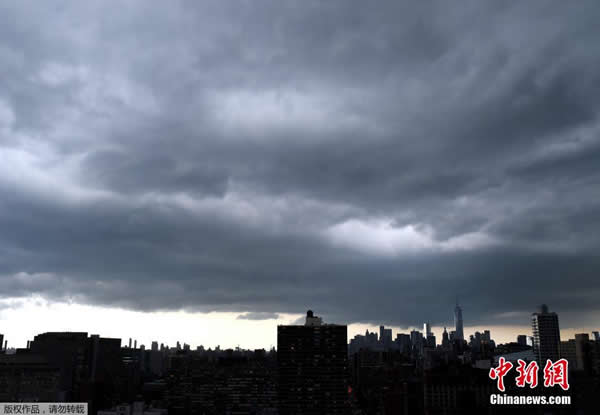 ����ʱ��2014��7��2�գ�ŦԼ�����������������绮��ҹ�ճ���׳�ۡ�