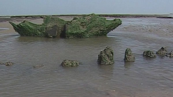 Ӣ��ŵ���溣�����ֵڶ�����ͭ��ʱ����ַ����ˮ�¾�ʯ��