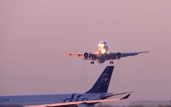 ����767�ͻ�(��)������ֹ����