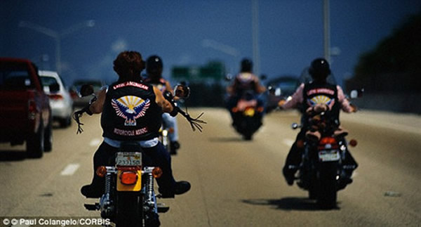 һҹ˾΢״װĦгİϡԸﳵ˺󷽳Լľ룬ʾ󷽳ĳ