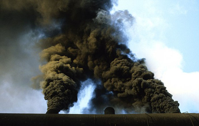 核战的直接结果就是多达5兆吨中的黑炭进入大气层中,导致地球温度下降,陷入长达20年的严冬。