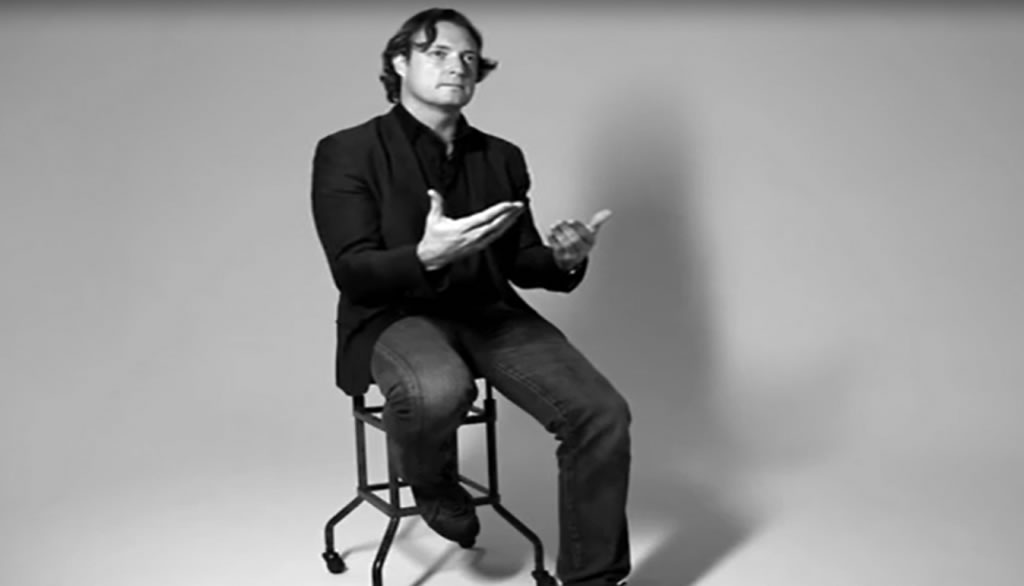 摄影师马克斯‧布里斯戴尔希望透过他的影像,让更多人明白刚果的现况。