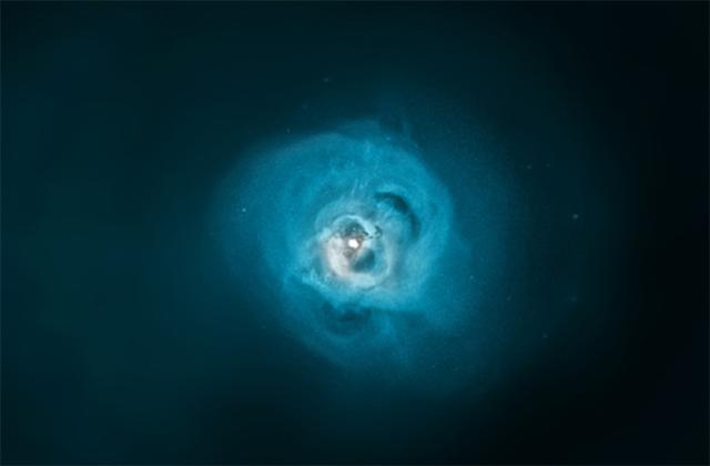 英仙座方向上的气体物质,科学家认为星系周围可存在大量的暗物质