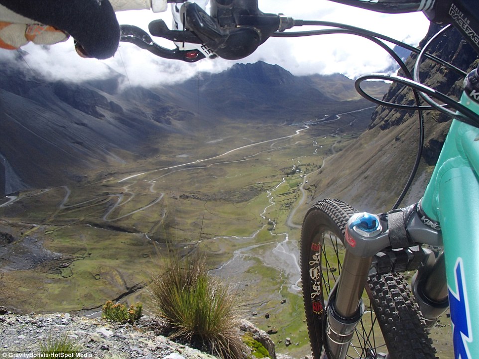 世界上最危险的公路:玻利维亚北部的死亡之路“永加斯路”