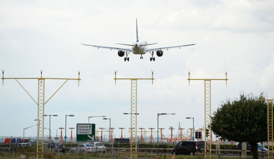 英国公认最喧闹的地方:伦敦豪恩斯洛区每天大量飞机低飞掠过