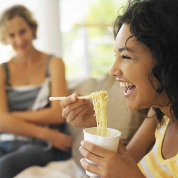 研究发现妇女吃方便面增血压高风险