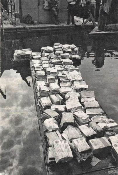 1959年在托普利策湖中找到的钱和文件