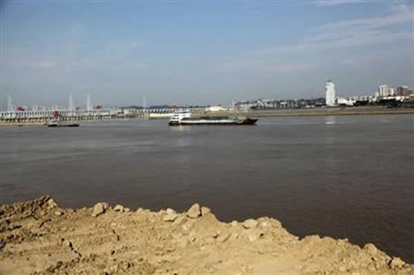 924գްӸΡˮ¼лĲѳÿ첻лͨƬˮ򣬽ͣŸ洬