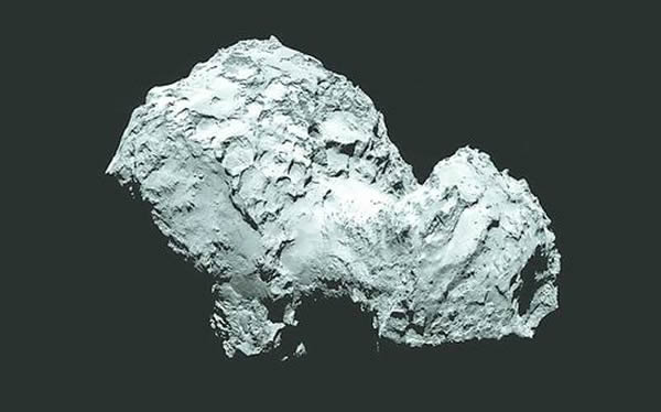 ���ǡ��������š��ϵ�OSIRISխ�������2014��8��3�����㵽������67P��ͼ�������ھ�����285���ﴦ���ֱ���Ϊ5.3��/�롣