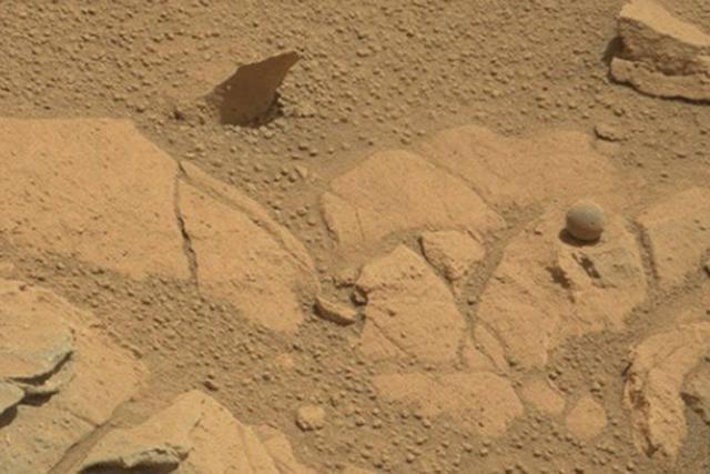 ����ų������ϵͳ���㵽һ���⻬�����壬����ȥ������������