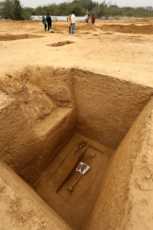 Ĺ��ӳ���һ����������ʯ�������