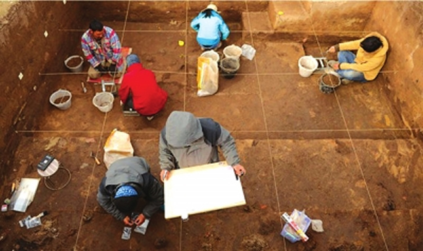 青藏高原考古发现:距今1.5万年前后青海湖盆地就有人类活动