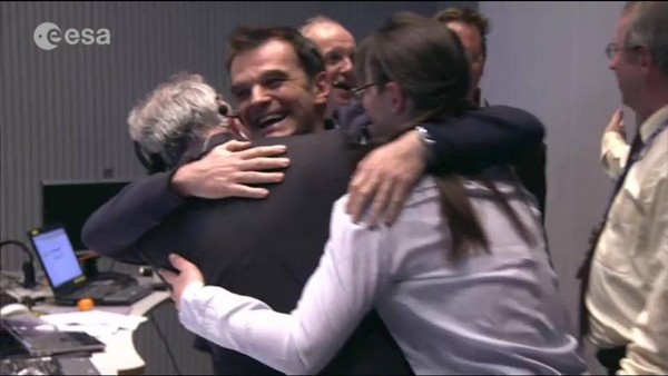 д��������ʷ������������½���ǣ��������̨��Ա������ӵ��