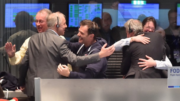 ��֪̽���������ɹ���½����67P����ѧ������ӵ��ף��