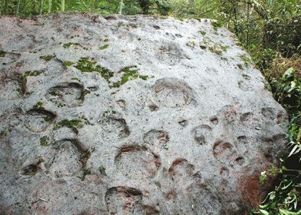 �����й����ع��緢�ֿ����㼣��