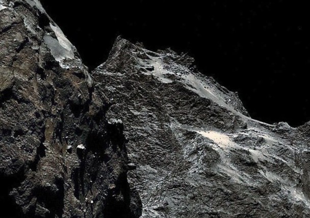 ��ѧ����ǰָ����67P�ı�����̿��ɫ��