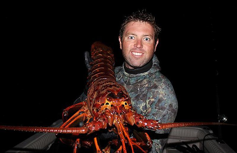 ѧҹǱˮ̵һֻ޴̫ƽϺ