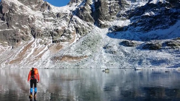 ˹�工�˸�ɽ�����峺����������Ϊ�Լ��ǡ���������ʯ���ϡ�