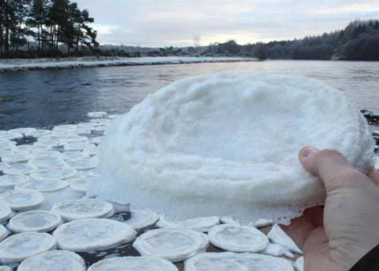 �ո����������澰 ˮ������ԲԲ��������