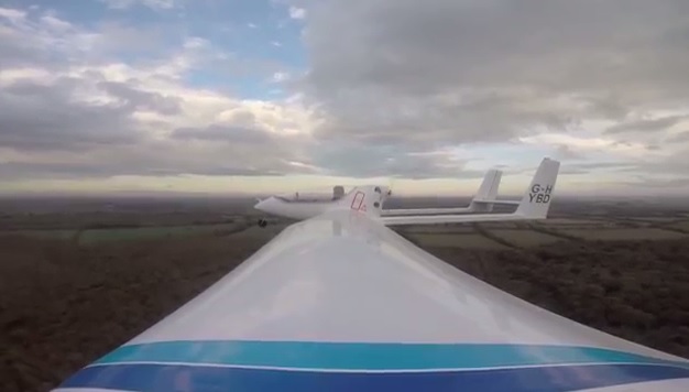 ȫ���׼ܻ��ܷɻ���Ӣ���Էɳɹ�