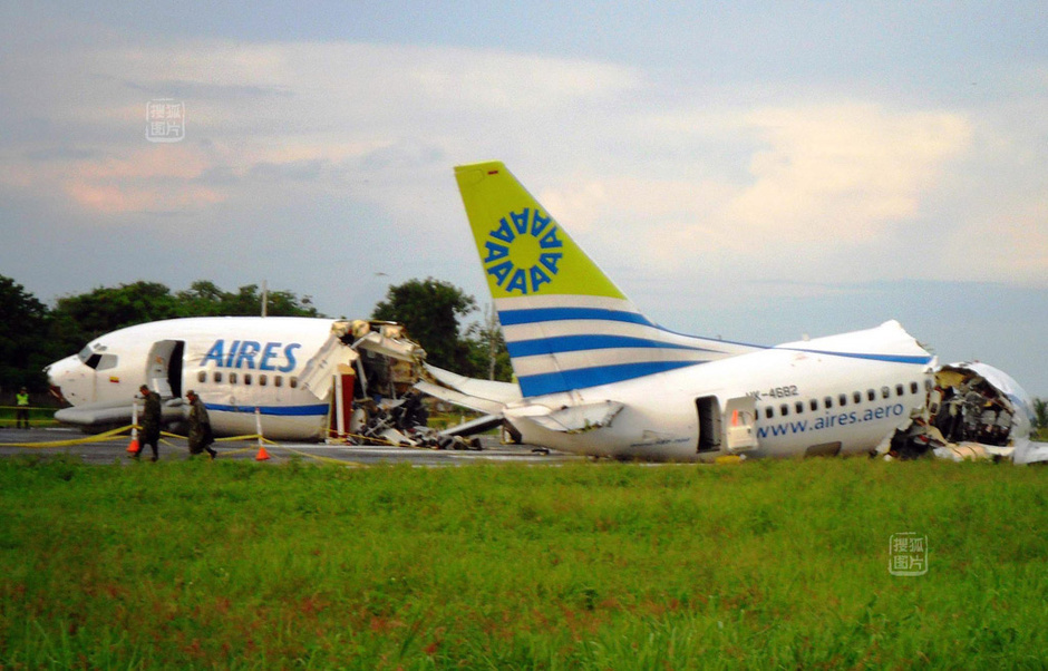 哥伦比亚客机坠毁 一人病发丧生