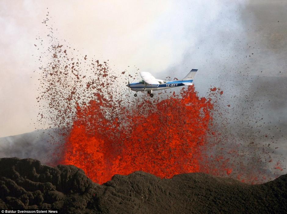 �ɻ���Խ����Holuhraun��ɽʱͻ����ɽ�緢