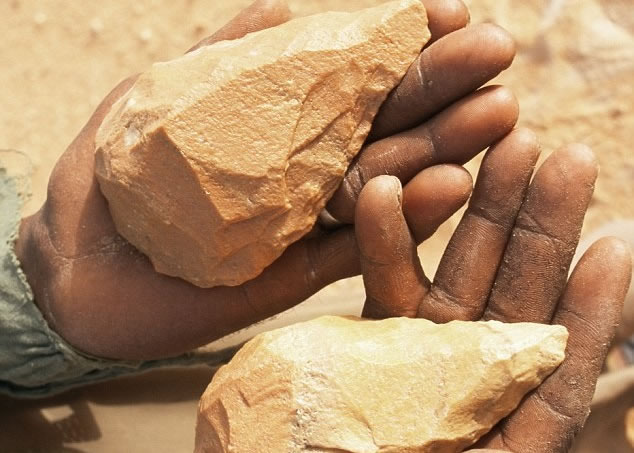 רƶϾʯʱԭʼˣͬʯչ׶Ի