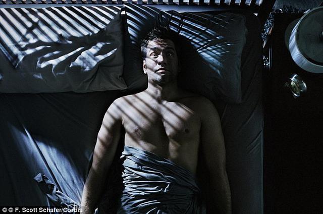 ������ʱ˯�߻ῴ����ħ����ѧ�������о�������һ�þ�ЧӦ���Ǵ��Զ�Ҷ�����ܵ��������¡�