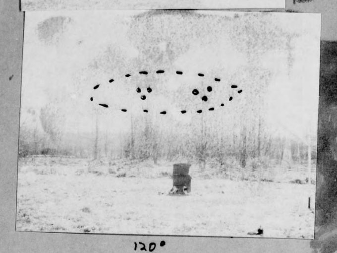 美国空军宣布公开《蓝皮书计划档案》超过12,000件UFO目击事件的官方正式记录