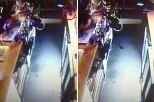 英国伯明翰的老字号皇冠酒吧发生灵异事件:酒杯自行翻倒