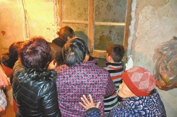 河南省汝州市骑岭乡安庄村有年寺出现奇事:看到似电影银幕的神秘亮光