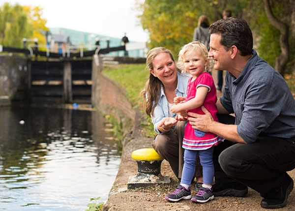 �����˶�ϲ�������ιѼ������ԭ�����ƻ�������̬��