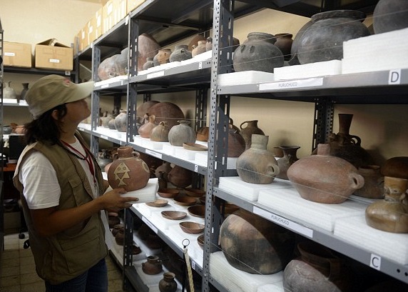 考古人员在遗址中尚发现许多其他文物。