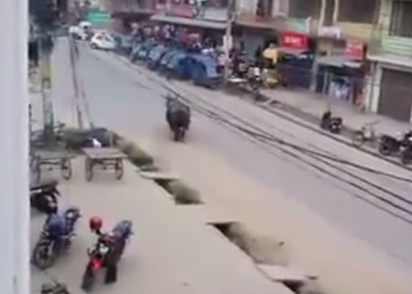 Ϭţ�����ڵ��ң����1��6�ˡ�