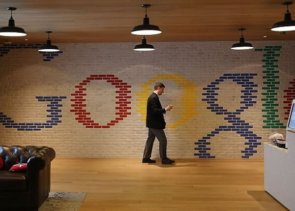 美国耶鲁大学心理学专家:Google等网络搜索引擎令现代人觉得自己比实际上更聪明