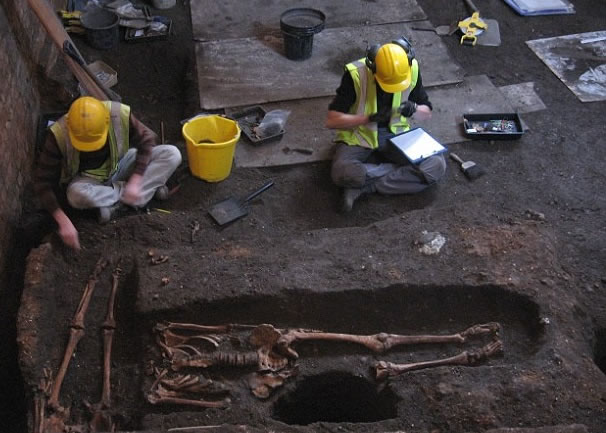 �����������������͵�ʥԼ������ҽԺ