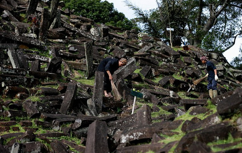 如果在西爪哇省发现的金字塔真有20000年历史,它将是地球上最古老的金字塔。